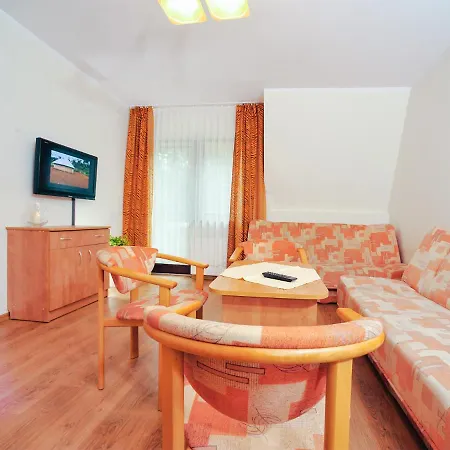 Apartment Holiday With Terrace/balcony - Pl 030.031 Pobierowo
